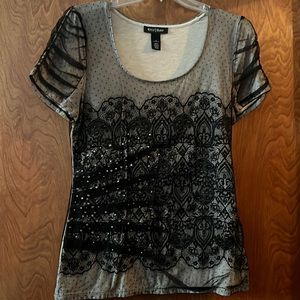 Short sleeve dress shirt